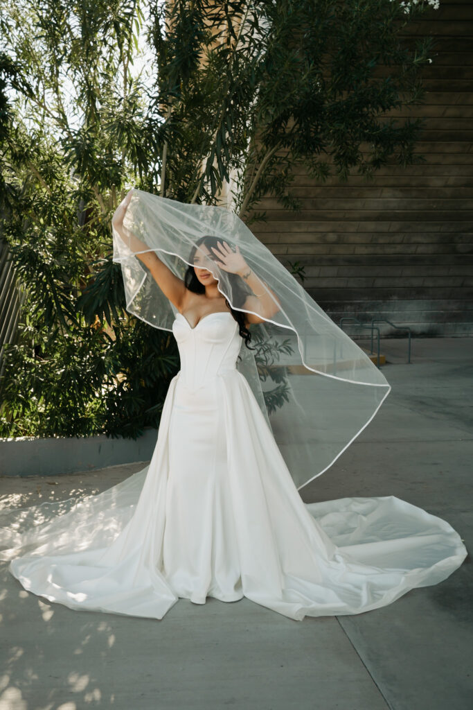 brides modern bridal portrait session